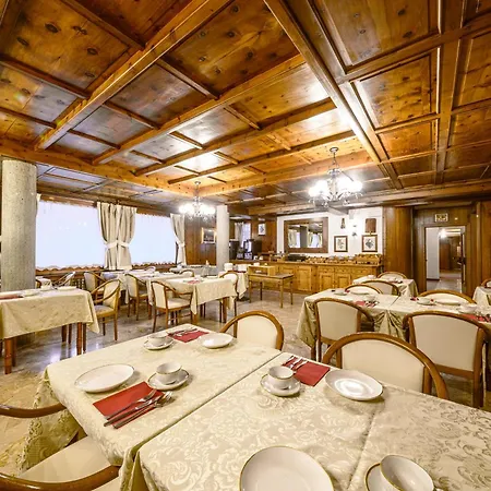Hotel Ambassador 3*