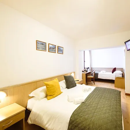 Ambassador 3* Μπόρμιο