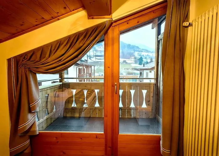 Ambassador Μπόρμιο