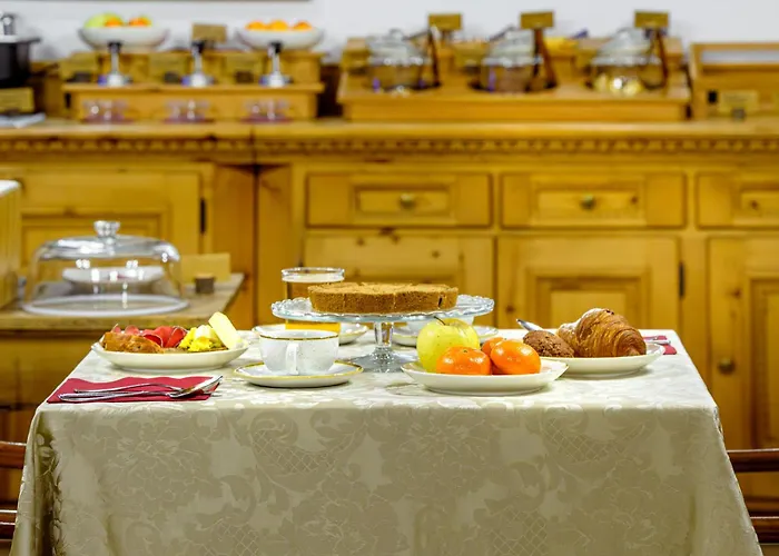 Ambassador Ξενοδοχείο